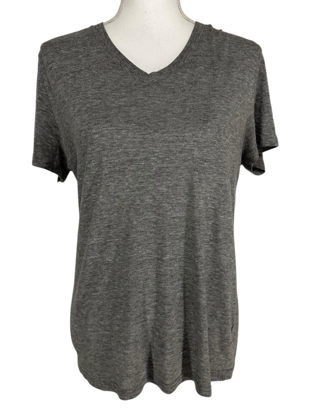 BDG / Gray V-Neck Lightweight T-Shirt / Medium / Hipster Emo Grunge Casual 2010s